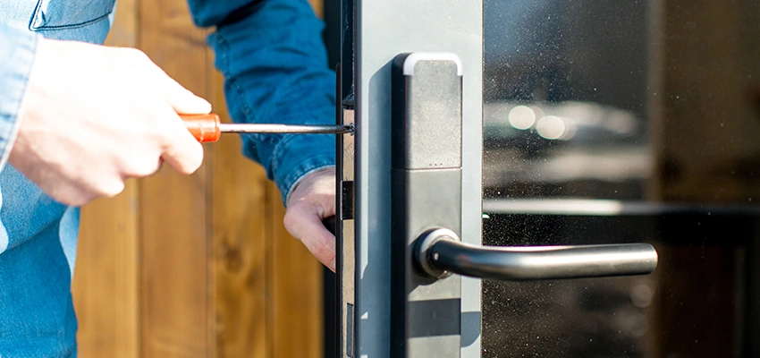 Aluminium Door Lock Replacement in Pinole, California